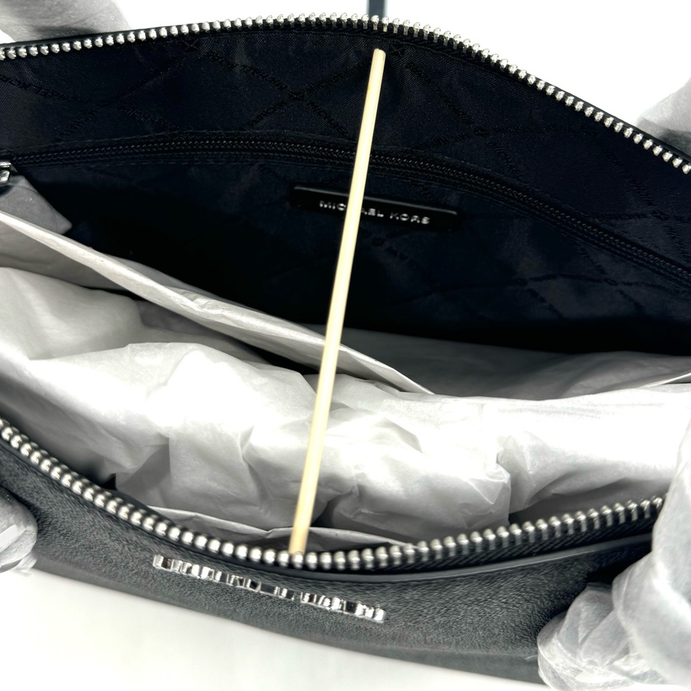 Michael Kors Large Charlotte TZ Tote Bag Black/Silver - Picture 9 of 10